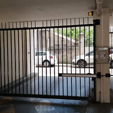 Appartamento Centre Avec Parking Privatif *