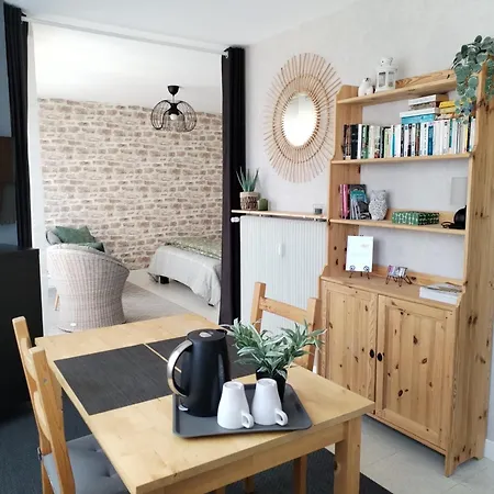 Centre Avec Parking Privatif Appartement