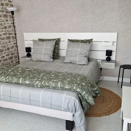 Centre Avec Parking Privatif *