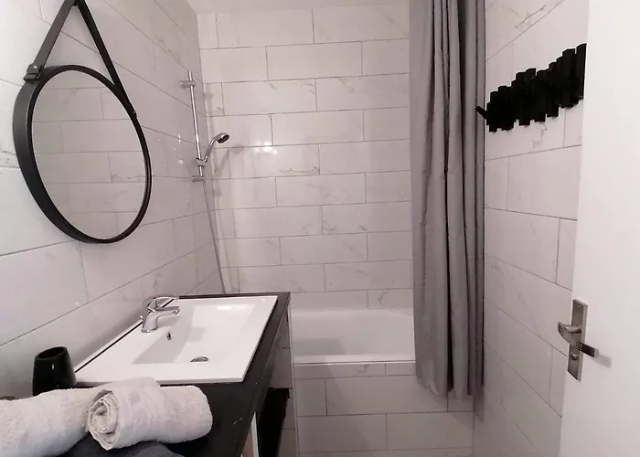 Lägenhet Centre Avec Parking Privatif *